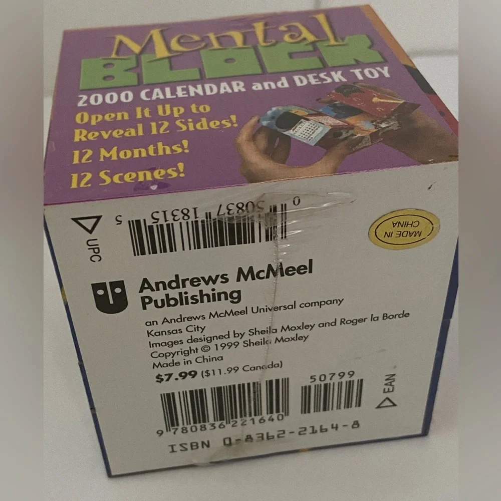 Y2K Vintage cat cube Mental Block 2000 Calendar and Desk Toy CAT scene art